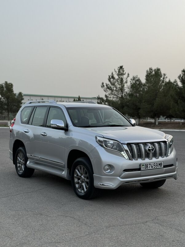 Toyota Land Cruiser Prado 2011 - 520 000 TMT - Мары - img 1