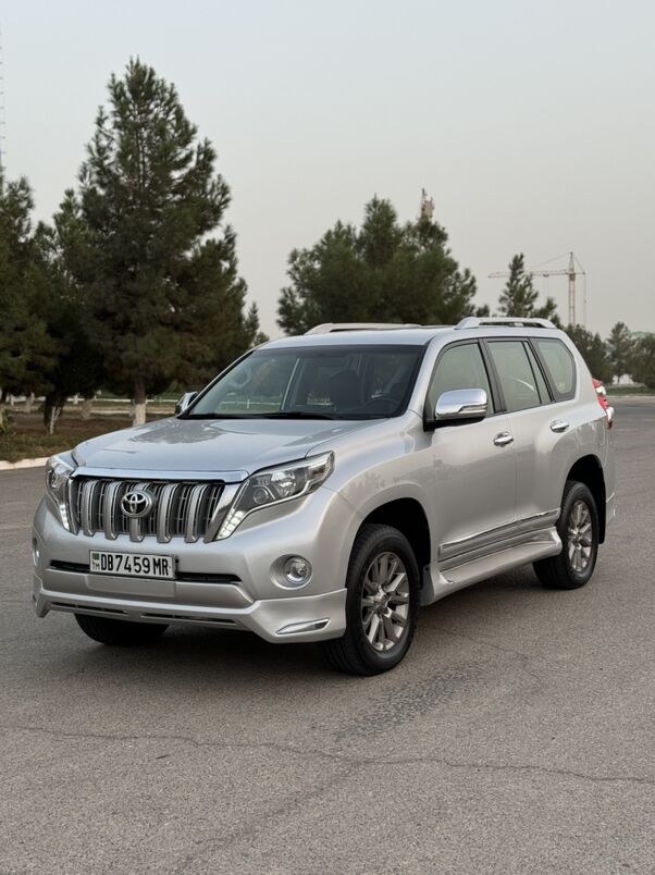 Toyota Land Cruiser Prado 2011 - 520 000 TMT - Мары - img 10