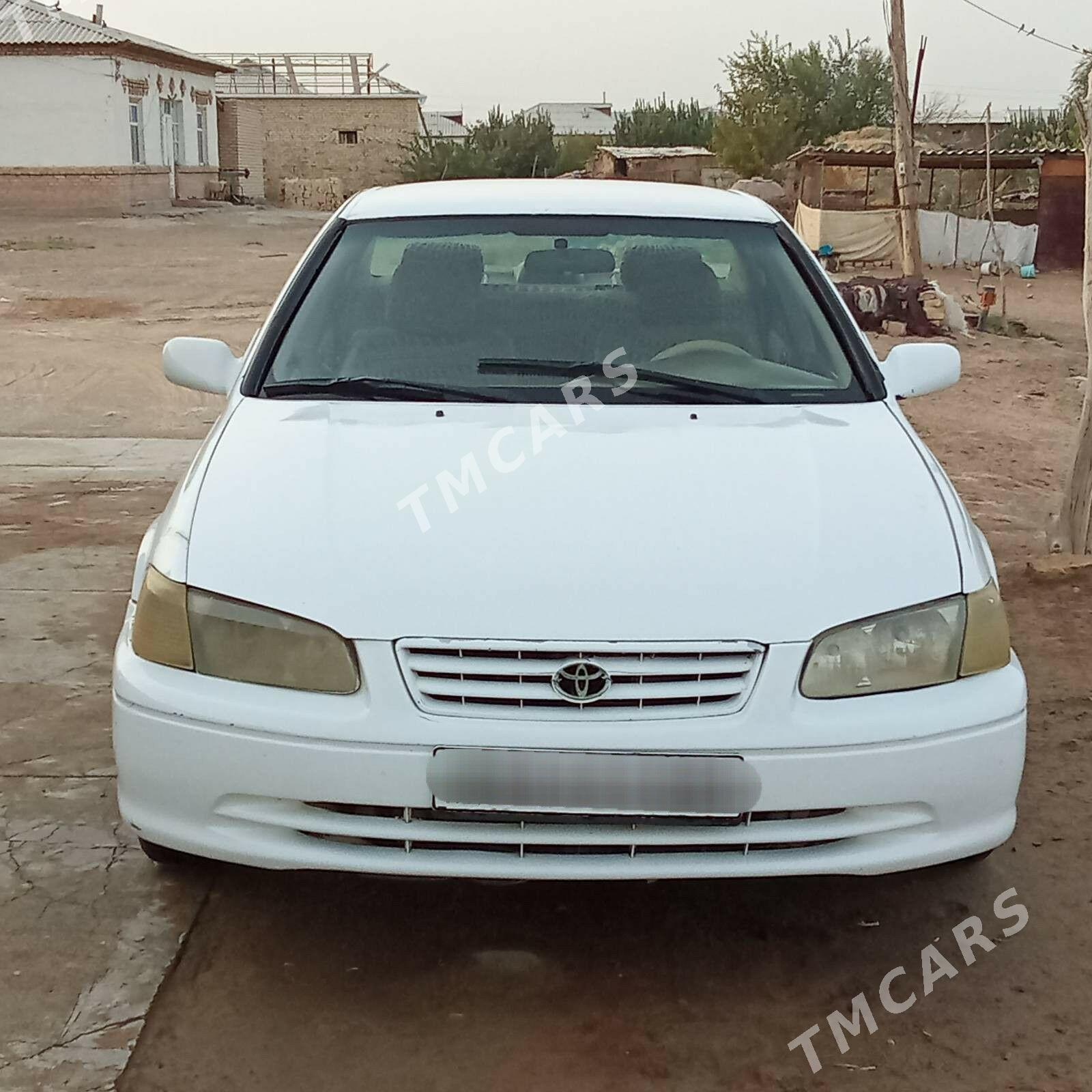 Toyota Camry 2001 - 120 000 TMT - Türkmengala - img 1