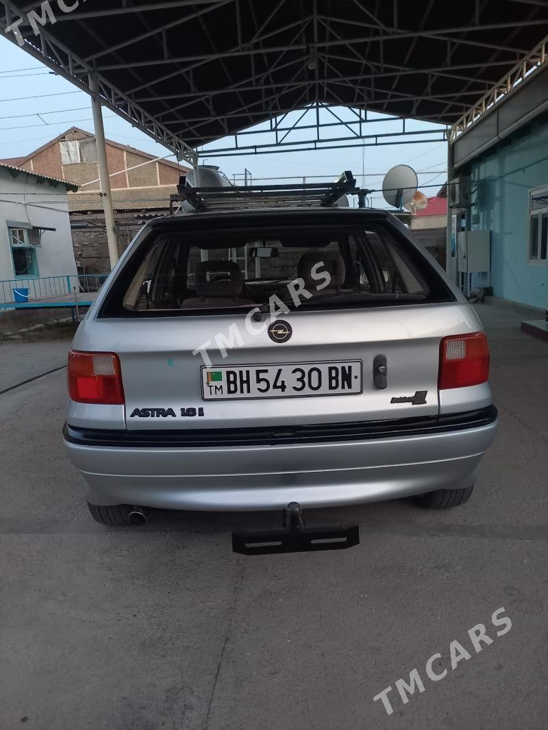 Opel Astra 1993 - 50 000 TMT - Балканабат - img 6