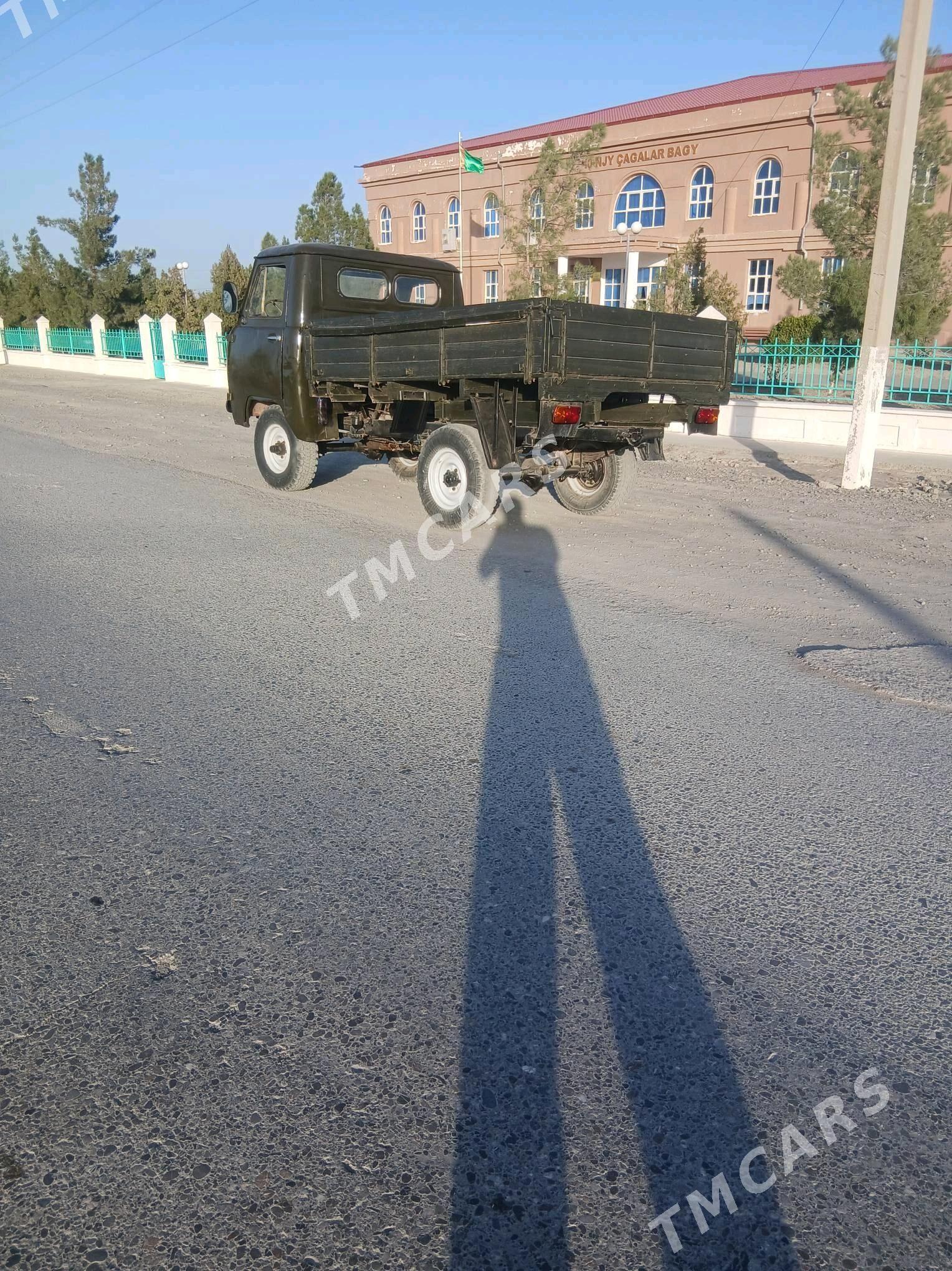 UAZ 2206 1980 - 30 000 TMT - Bäherden - img 4