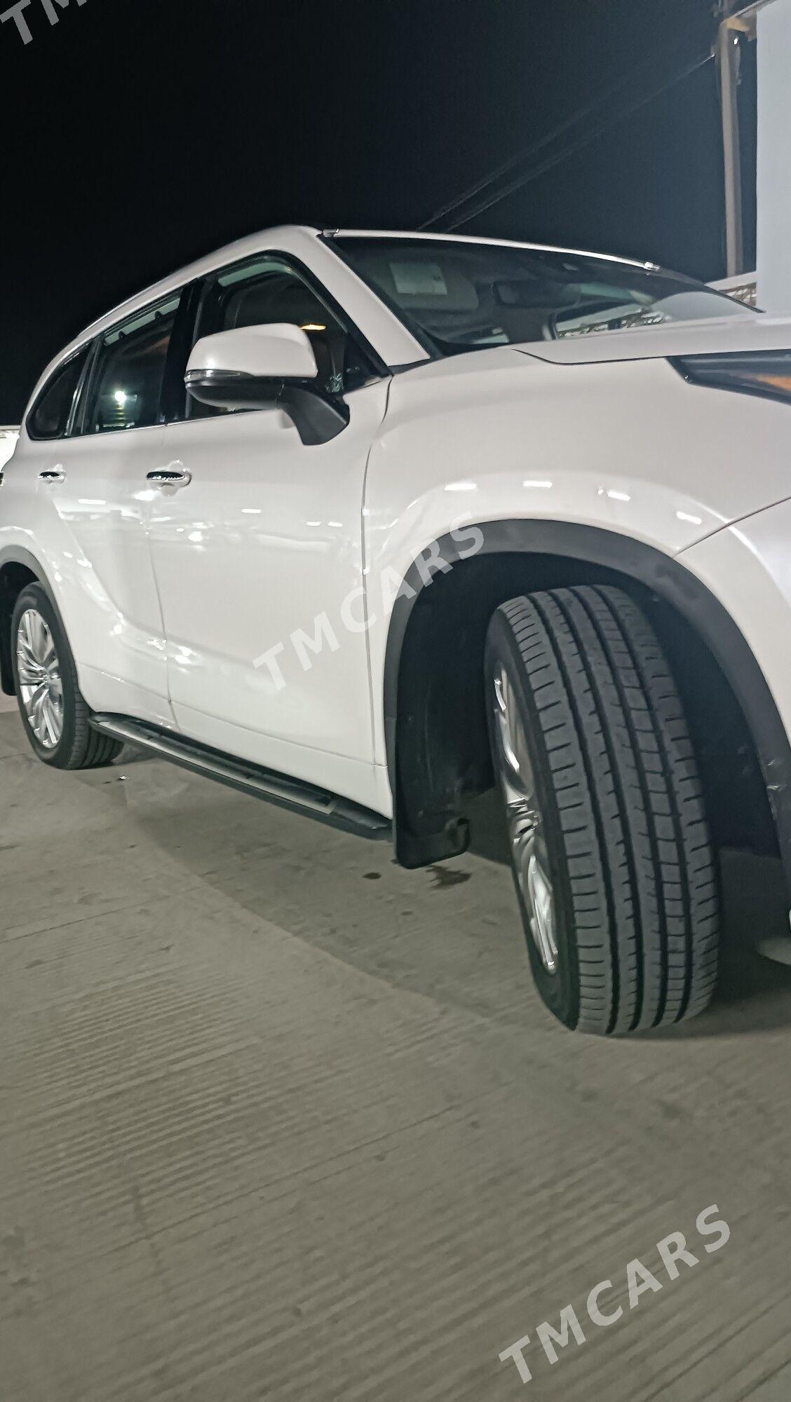 Toyota Highlander 2021 - 550 000 TMT - Серахс - img 2