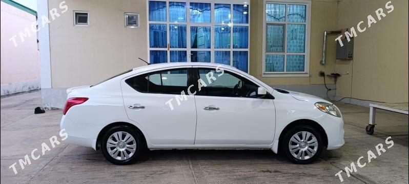 Nissan Versa 2012 - 115 000 TMT - Ашхабад - img 3