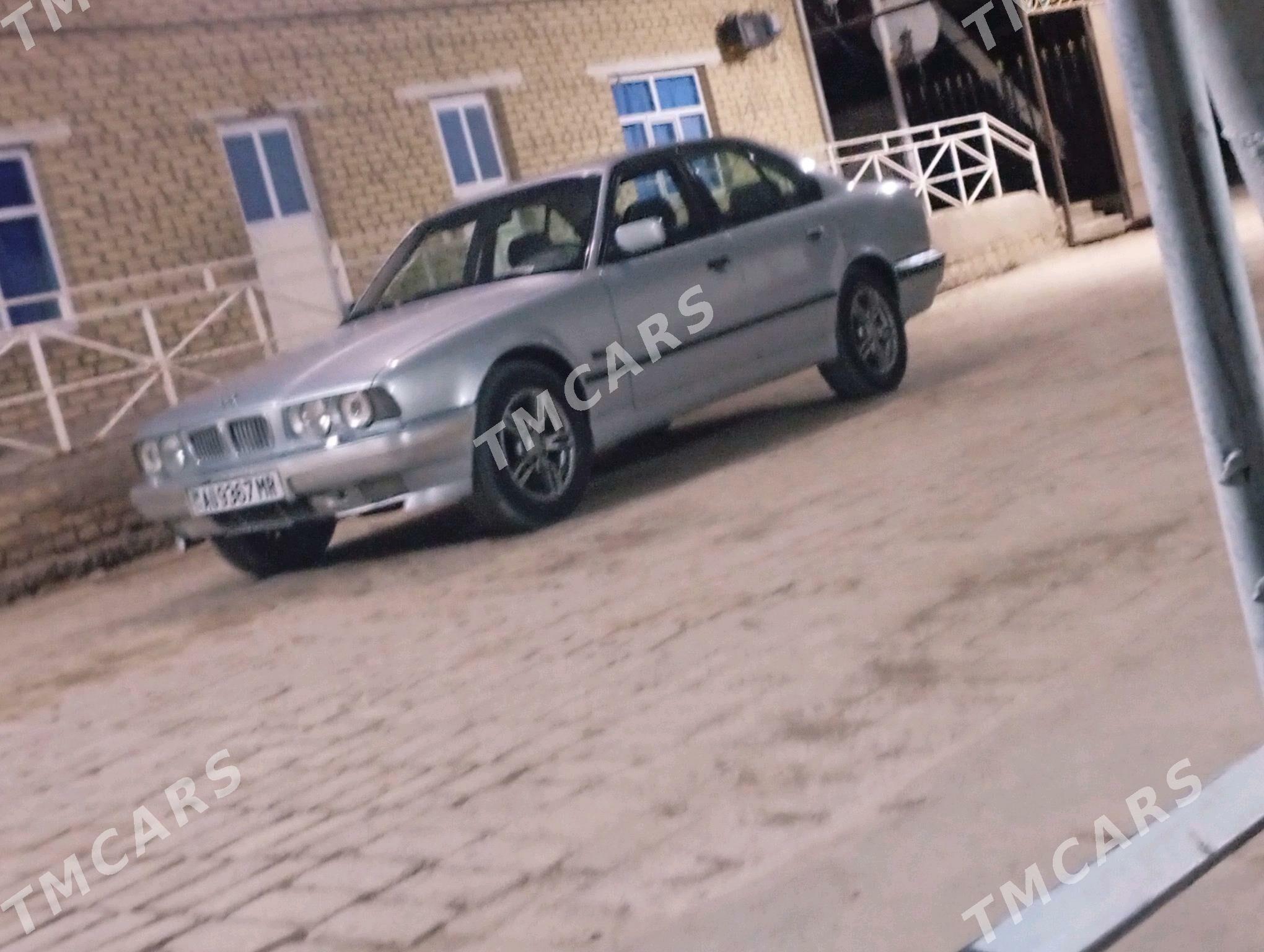 BMW 525 1993 - 50 000 TMT - Mary - img 2