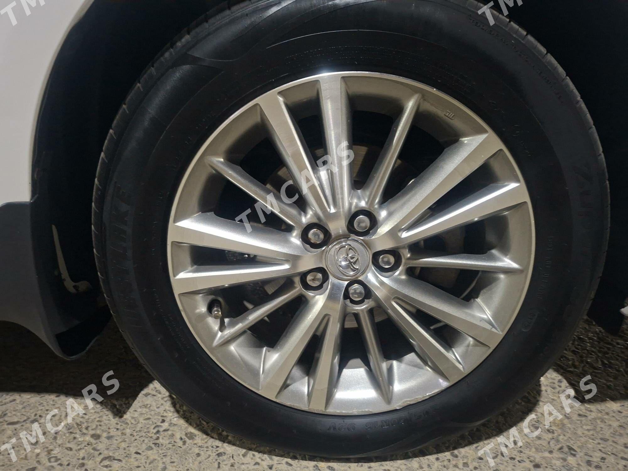 Toyota Corolla 2012 - 179 000 TMT - Parahat 8 - img 3
