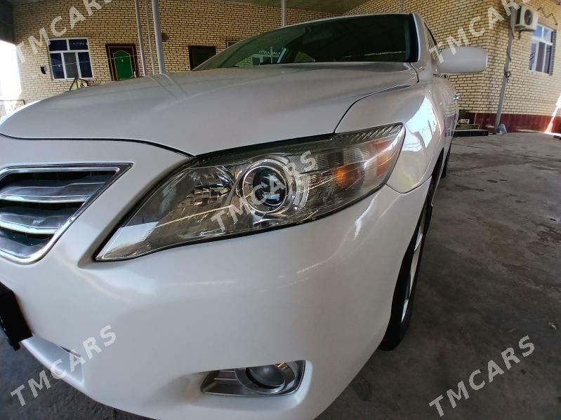 Toyota Camry 2010 - 182 000 TMT - Теджен - img 6