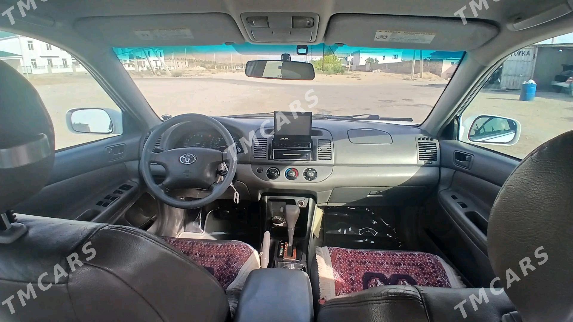 Toyota Camry 2002 - 150 000 TMT - Хазар - img 4
