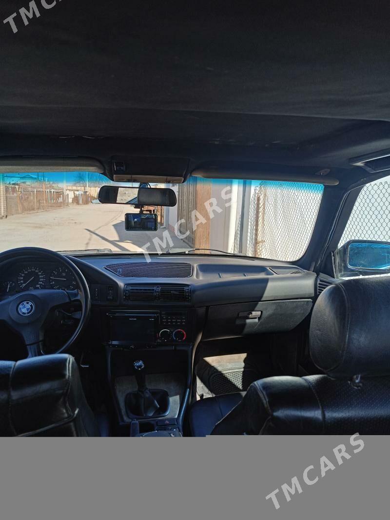 BMW 535 1992 - 50 000 TMT - Мары - img 10