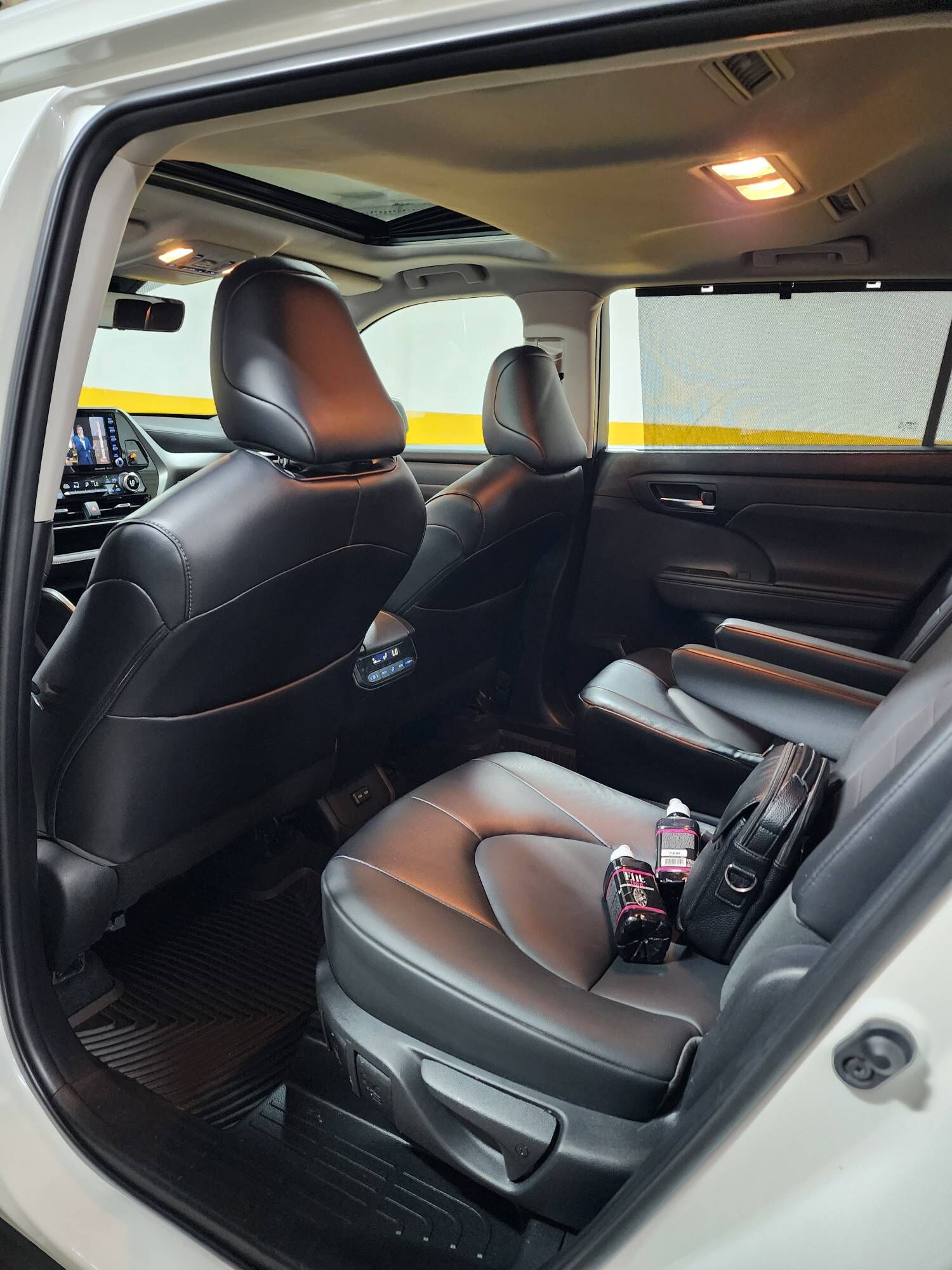Toyota Highlander 2022 - 482 000 TMT - Aşgabat - img 7