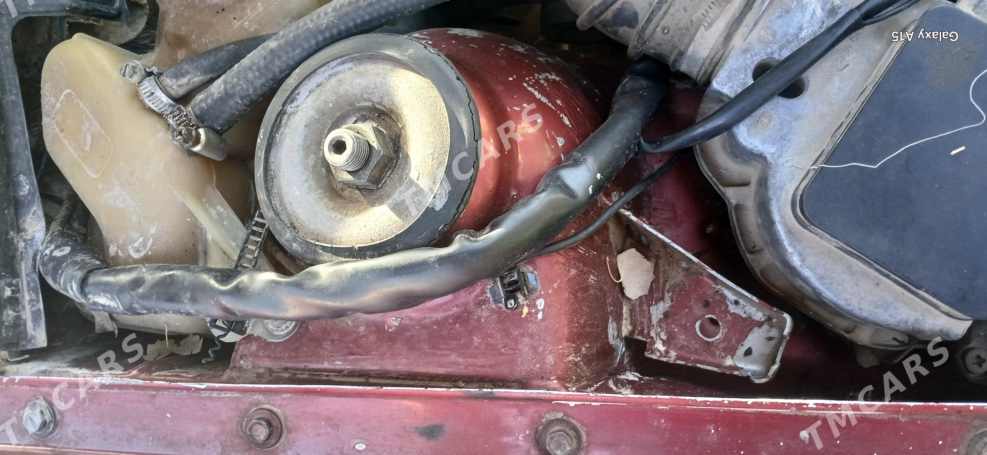 Opel Vectra 1993 - 32 000 TMT - Гурбансолтан Едже - img 5