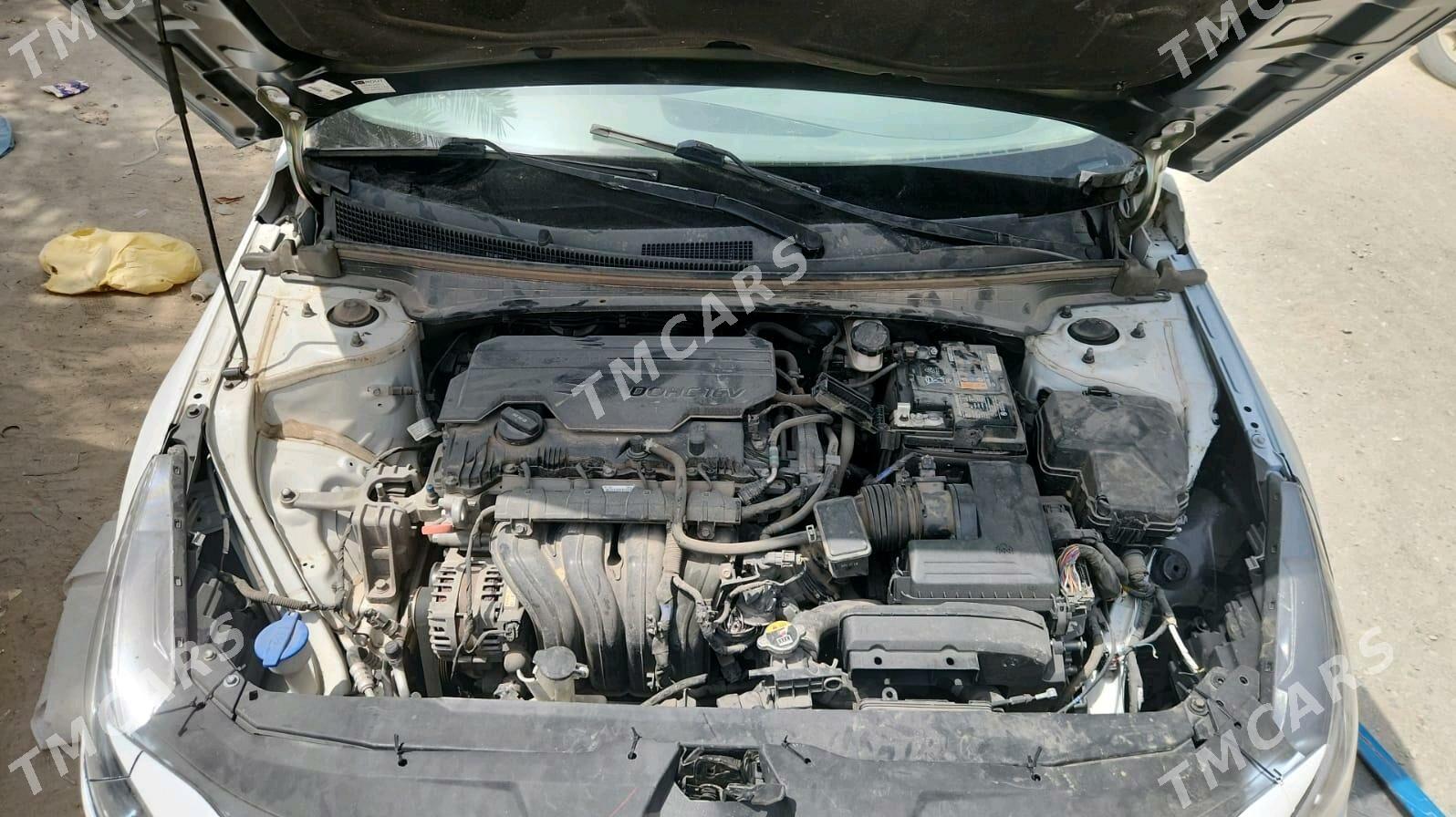 Hyundai Elantra 2021 - 158 000 TMT - Мары - img 7