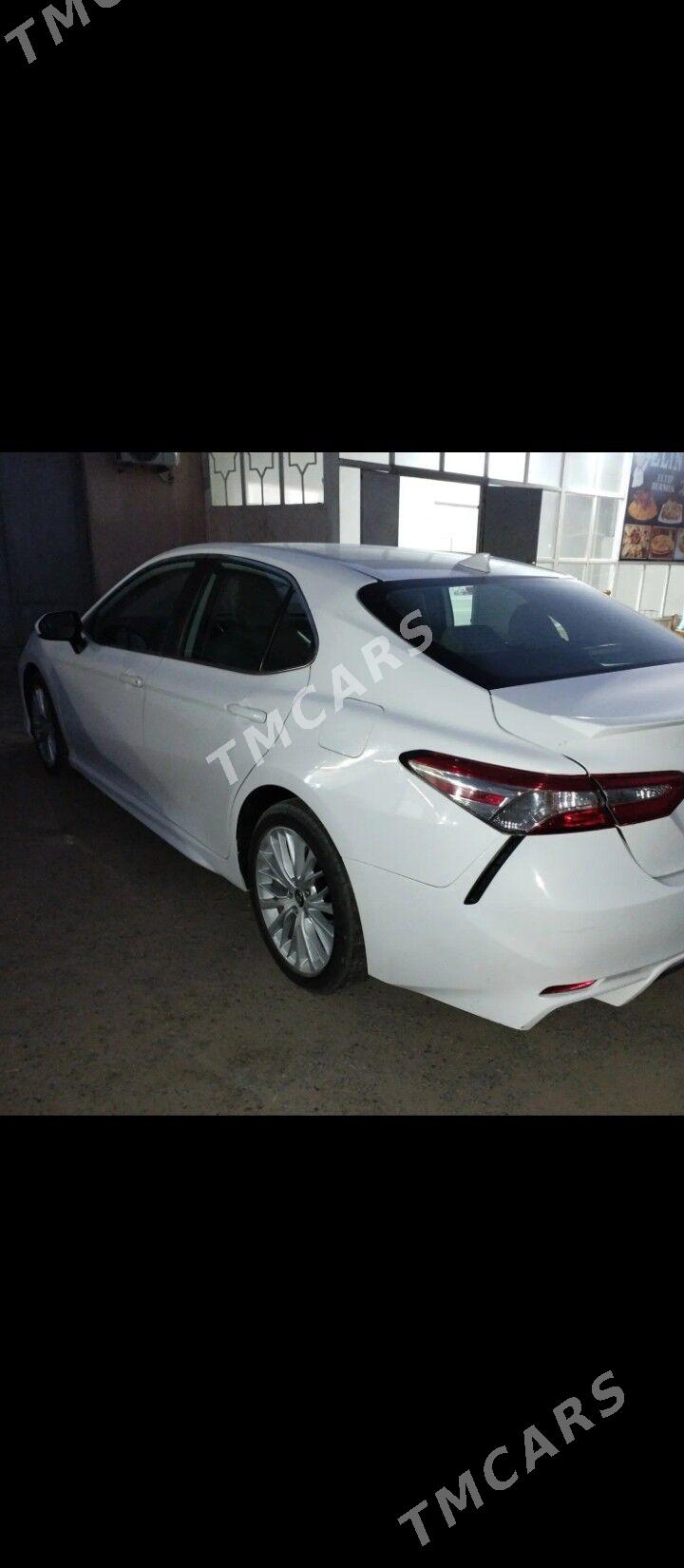 Toyota Camry 2020 - 318 000 TMT - 9 мкр - img 4
