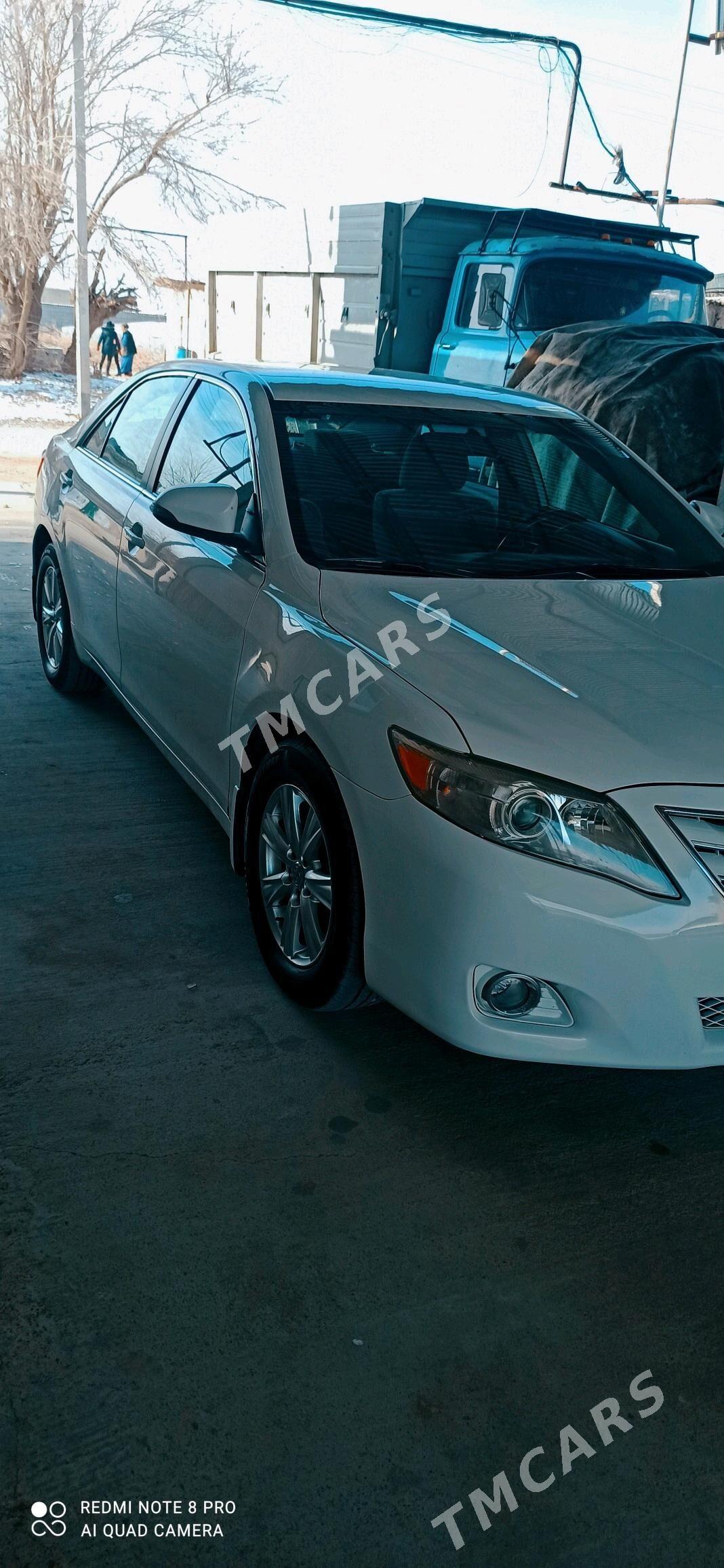 Toyota Camry 2010 - 210 000 TMT - Гёкдепе - img 4