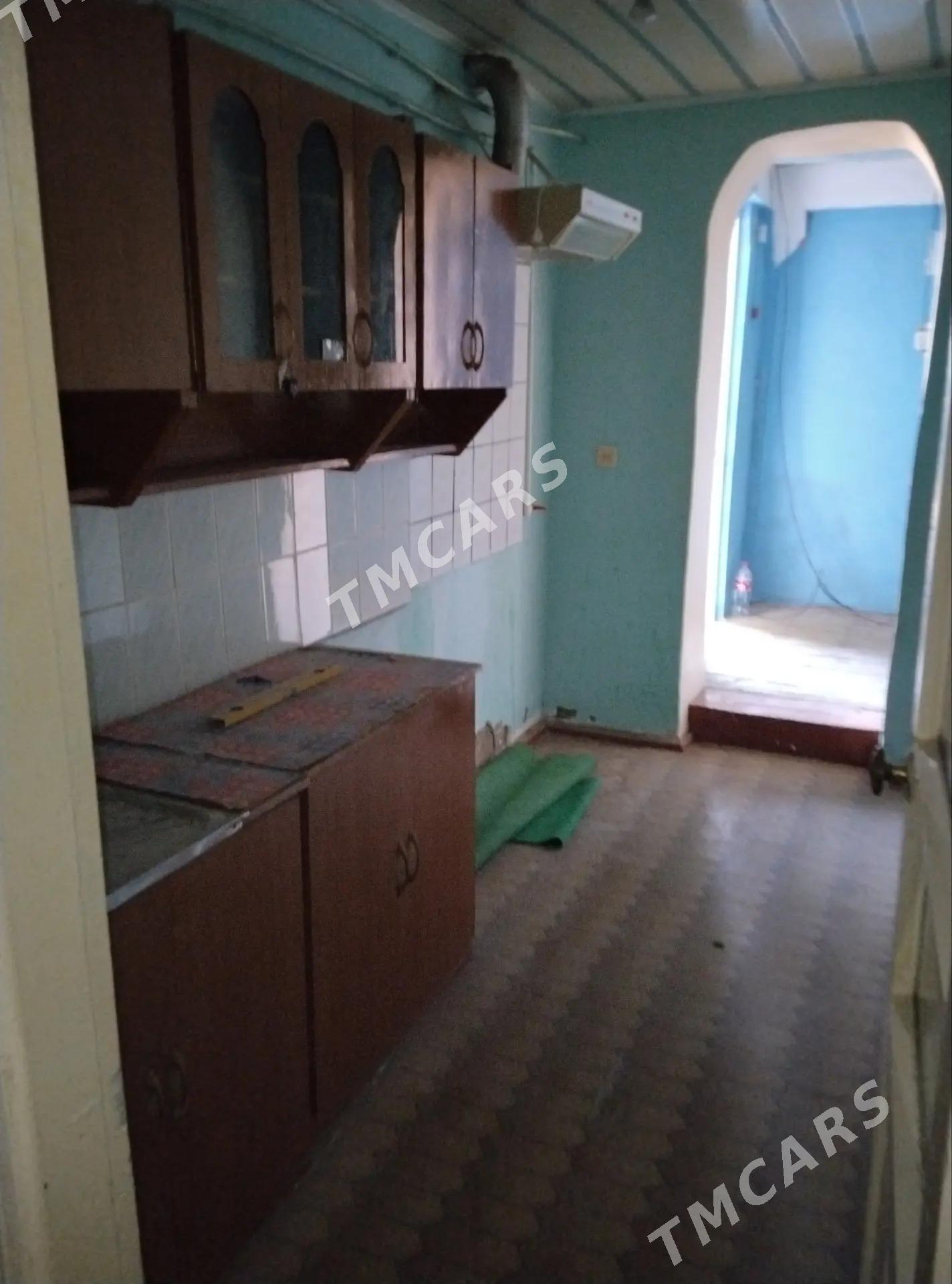 Satlyk jaý - Esenguly - img 1
