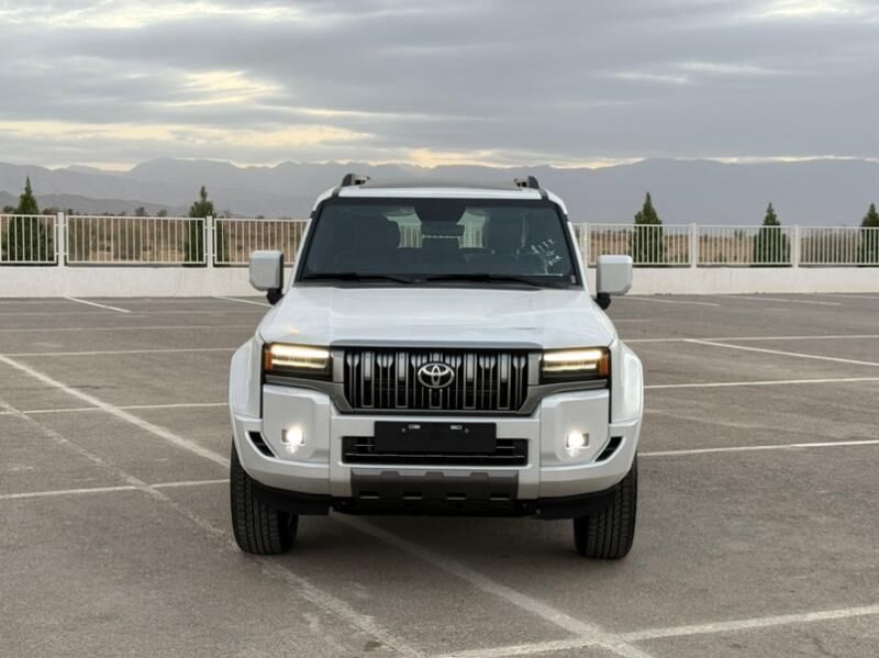 Toyota Land Cruiser Prado 2025 - 1 316 000 TMT - Aşgabat - img 5