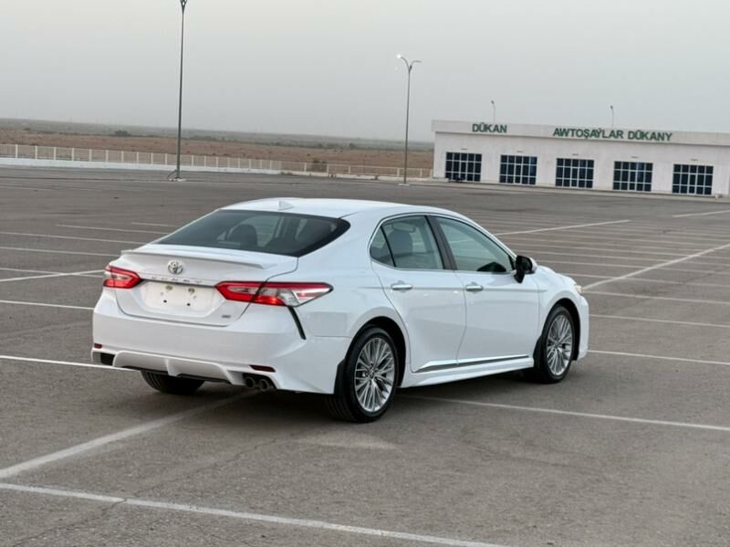 Toyota Camry 2020 - 315 000 TMT - Ашхабад - img 8