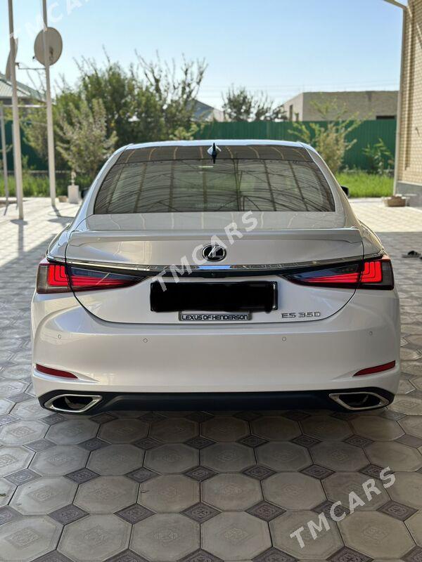 Lexus ES 2022 - 710 000 TMT - Mary - img 4