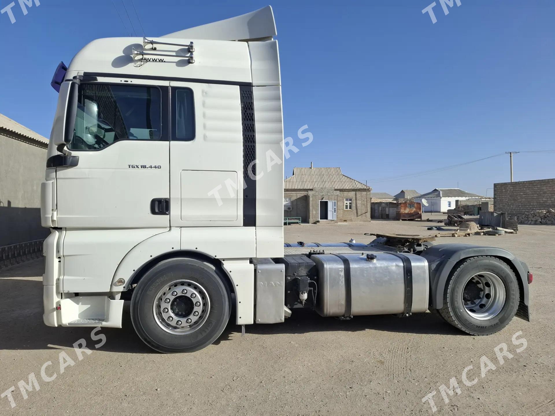 Man TGX 2008 - 640 000 TMT - Балканабат - img 4