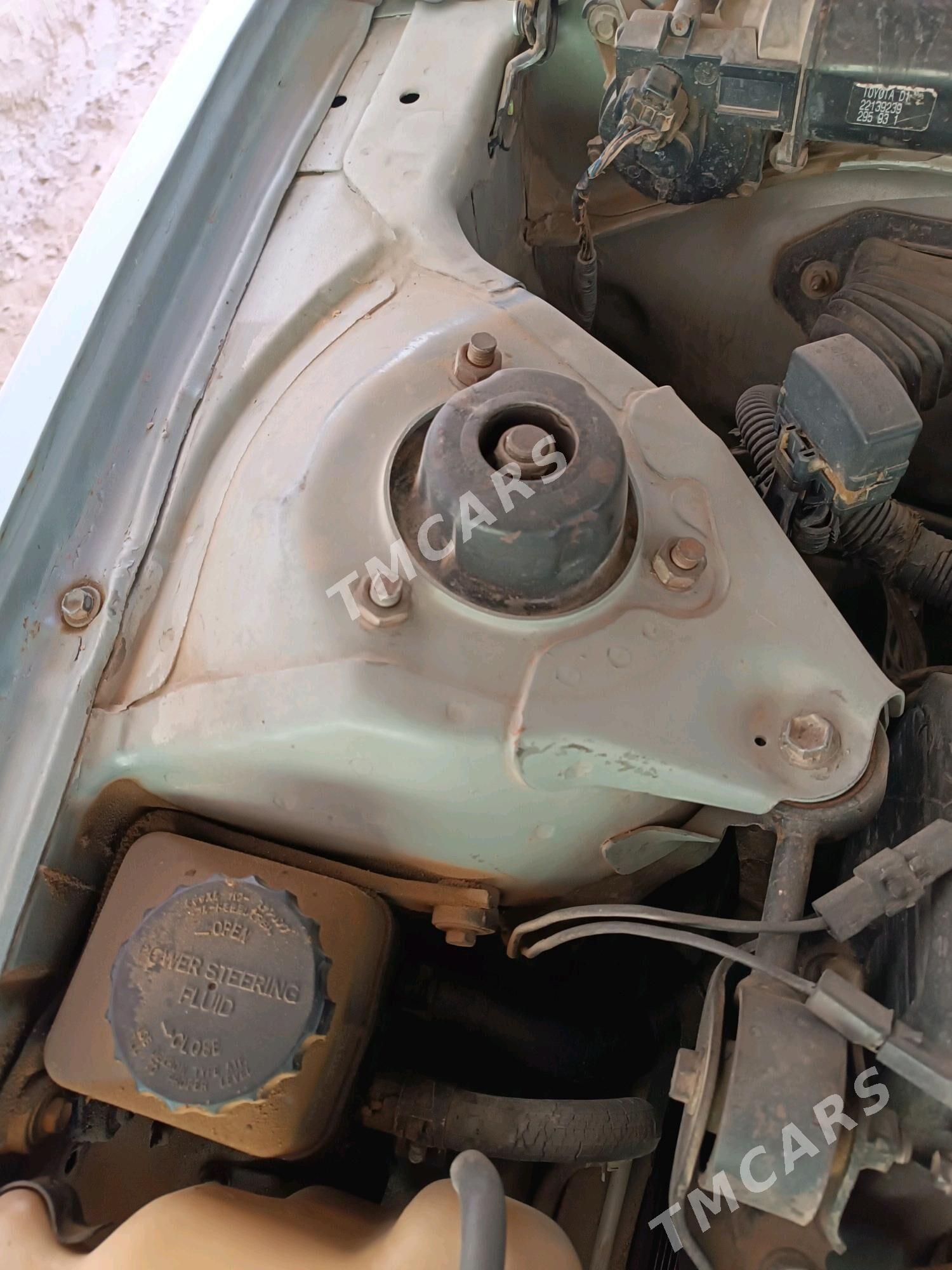 Toyota Camry 1995 - 90 000 TMT - Халач - img 5