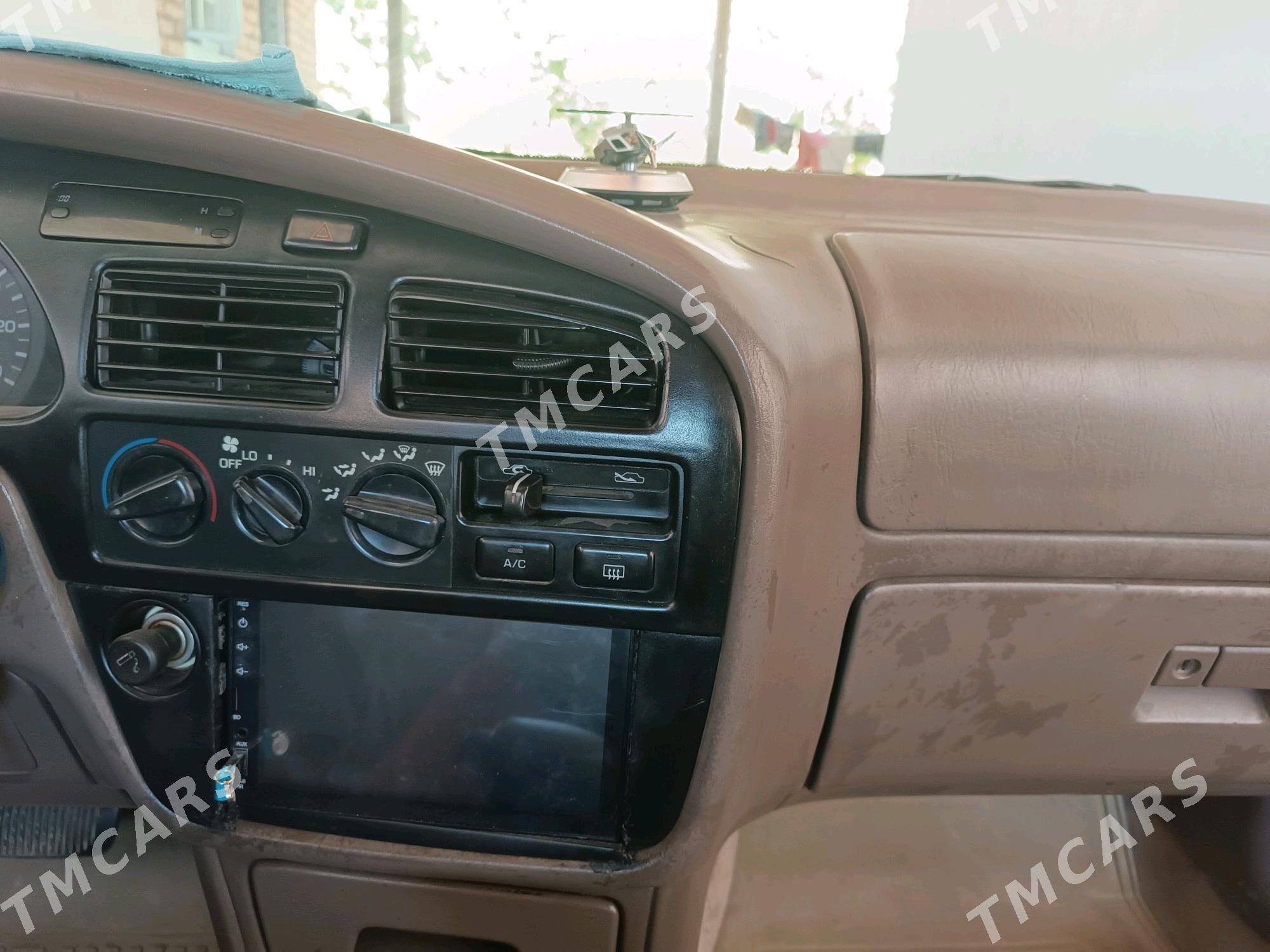 Toyota Camry 1995 - 90 000 TMT - Халач - img 10