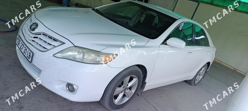 Toyota Camry 2010 - 185 000 TMT - Халач - img 3