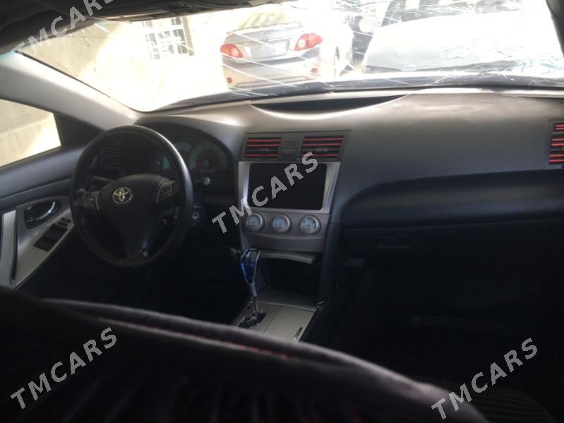 Toyota Camry 2011 - 135 000 TMT - Мары - img 2
