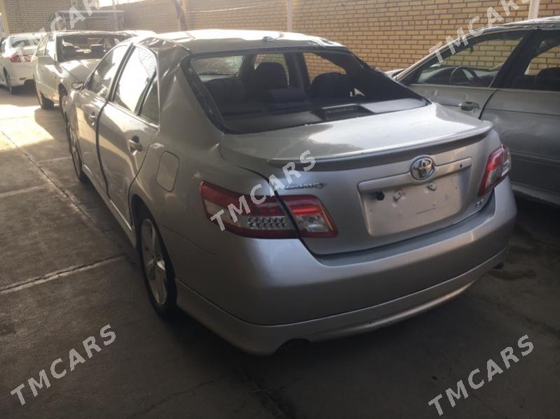 Toyota Camry 2011 - 135 000 TMT - Мары - img 7