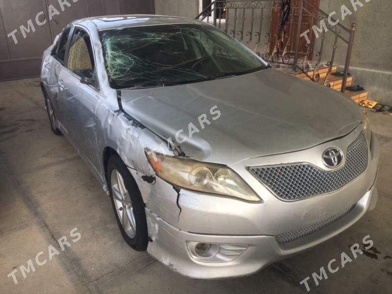 Toyota Camry 2011 - 135 000 TMT - Мары - img 3