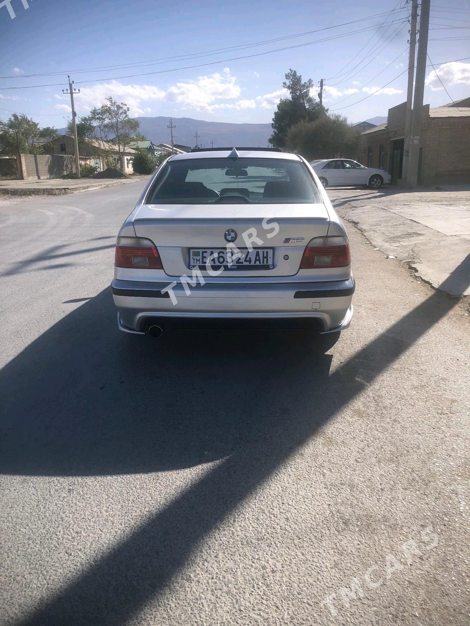 BMW E39 1999 - 135 000 TMT - Bäherden - img 6
