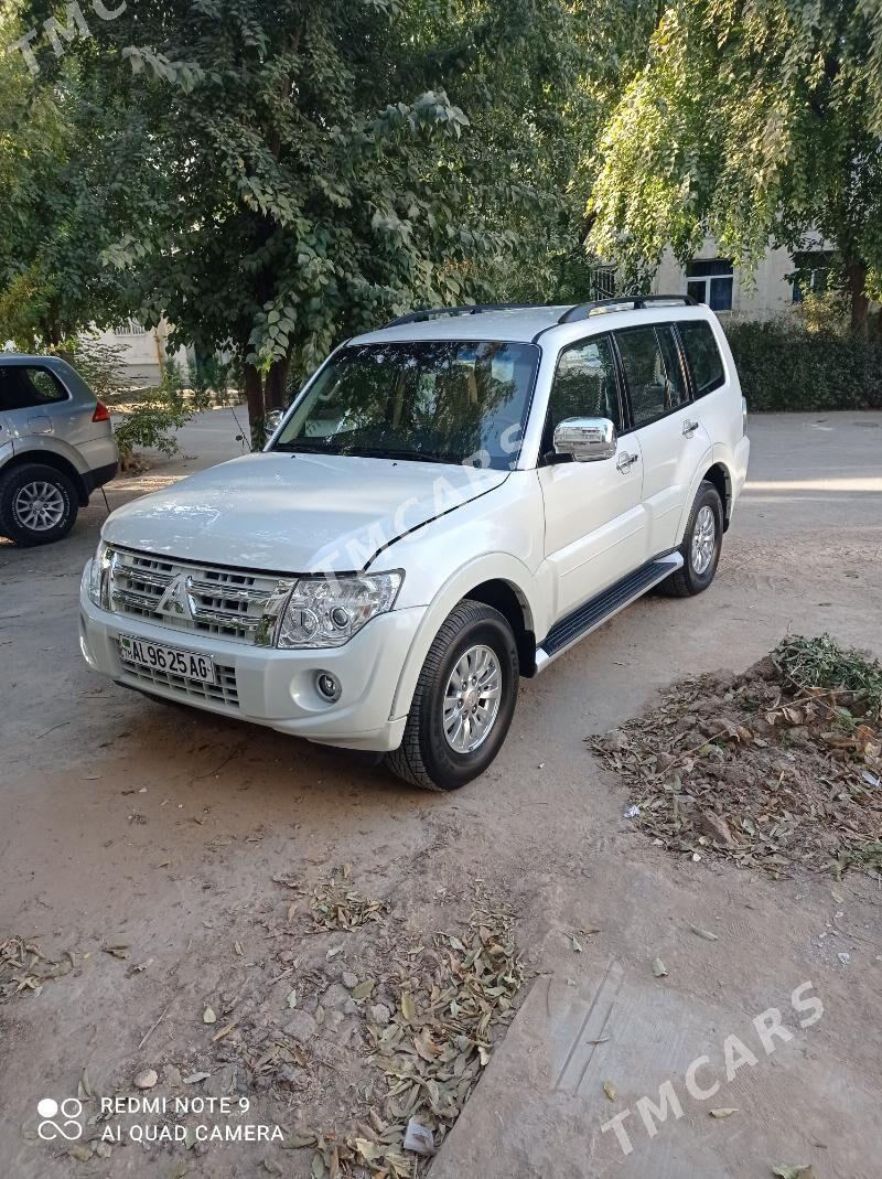 Mitsubishi Pajero 2014 - 280 000 TMT - Ким район - img 6