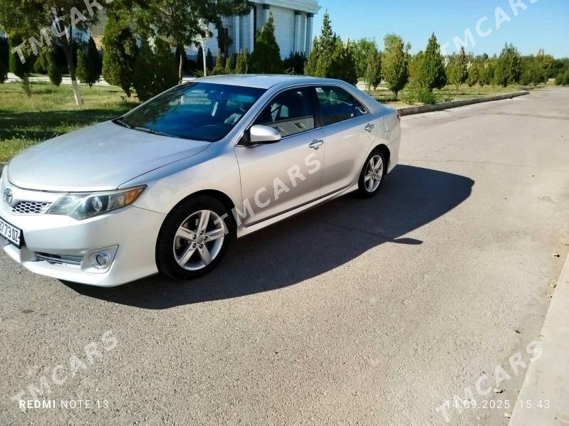 Toyota Camry 2014 - 230 000 TMT - Дашогуз - img 8