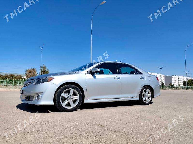 Toyota Camry 2014 - 230 000 TMT - Дашогуз - img 5
