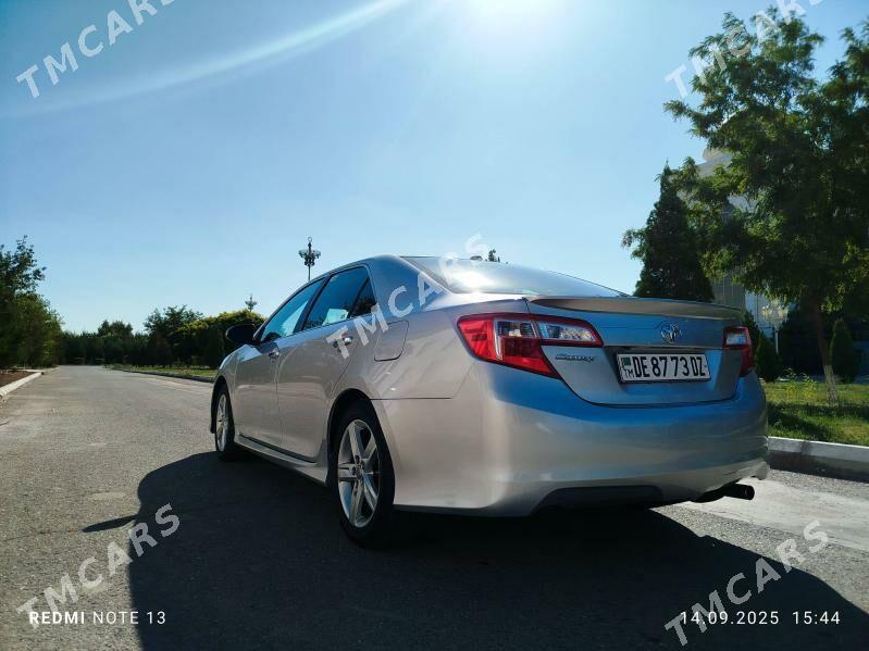 Toyota Camry 2014 - 230 000 TMT - Дашогуз - img 3