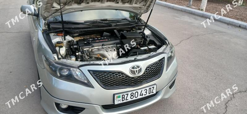 Toyota Camry 2011 - 175 000 TMT - Дашогуз - img 9