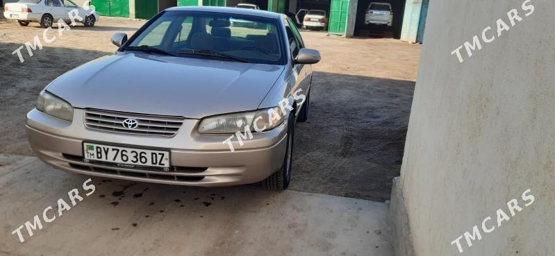 Toyota Camry 1999 - 132 000 TMT - етр. Туркменбаши - img 2