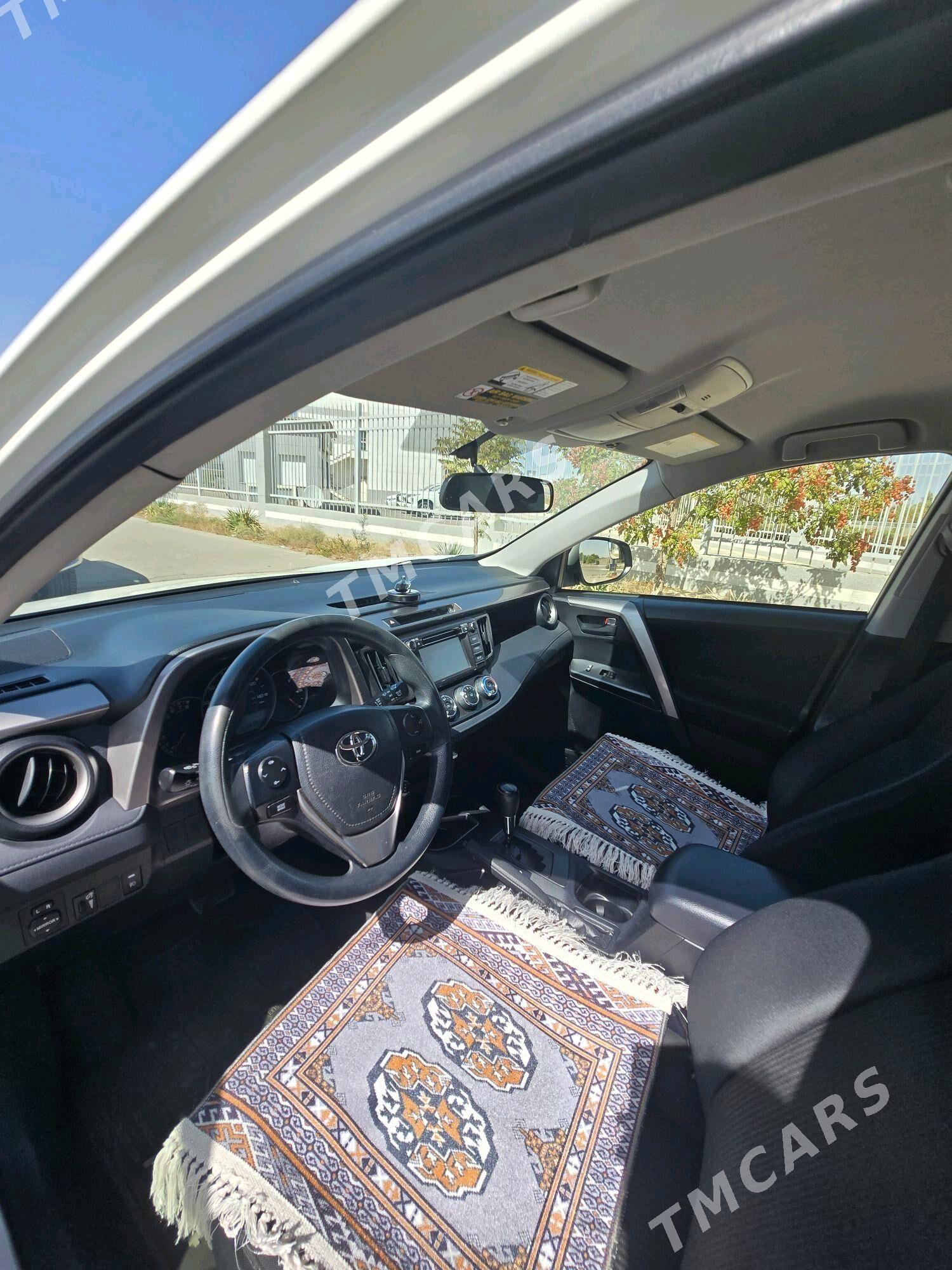 Toyota RAV4 2016 - 315 000 TMT - Aşgabat - img 10