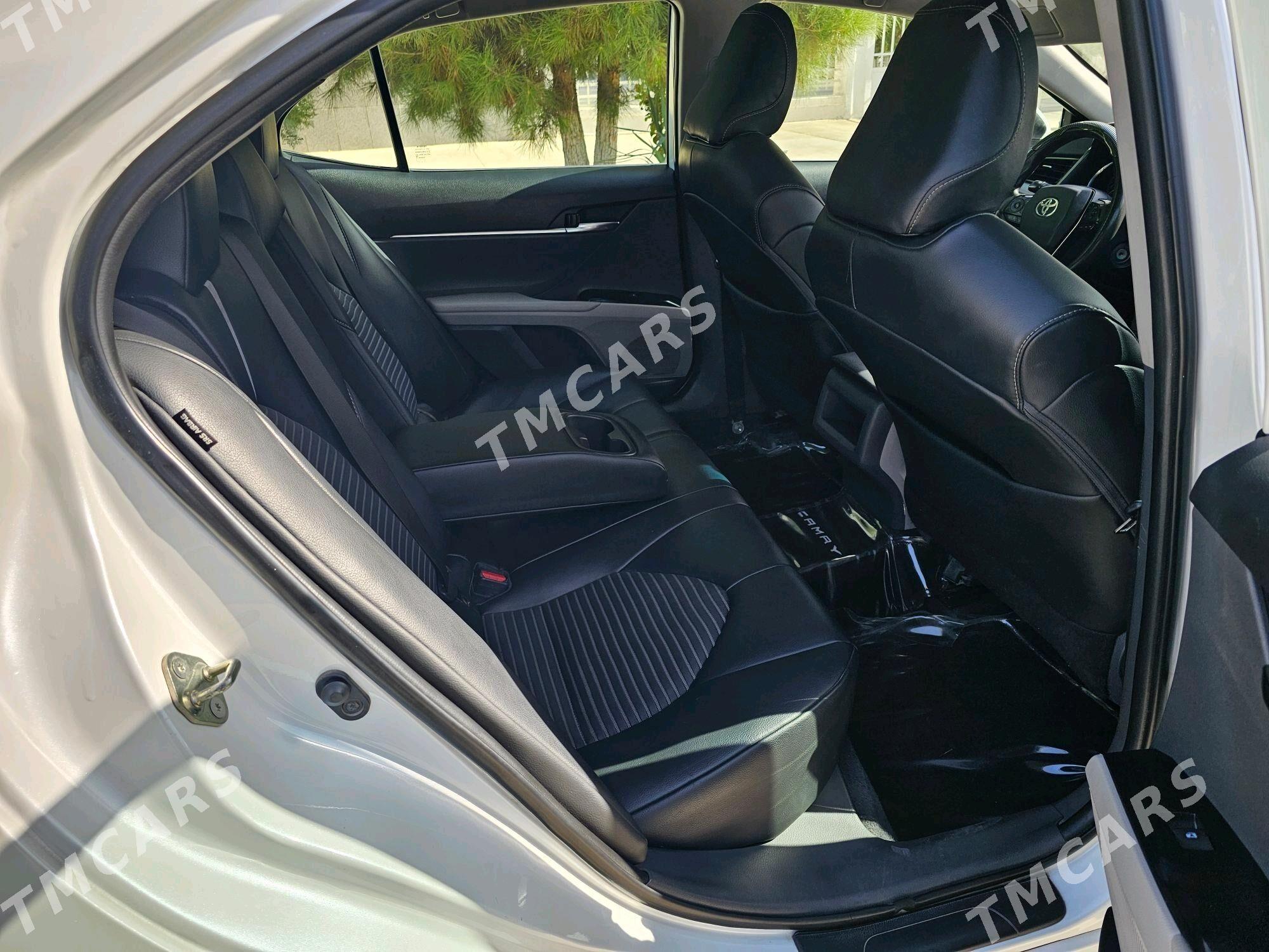 Toyota Camry 2019 - 226 000 TMT - Aşgabat - img 5