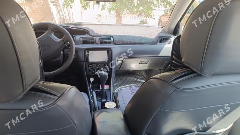 Toyota Camry 2000 - 150 000 TMT - Türkmenabat - img 2