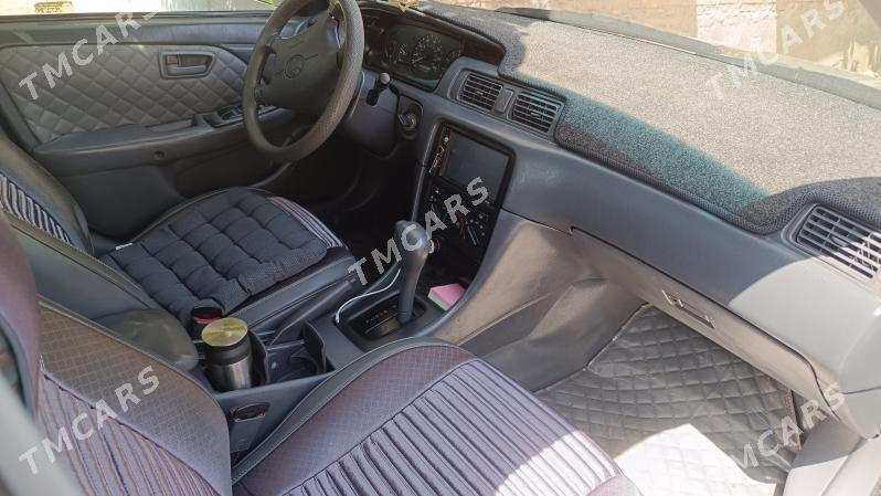 Toyota Camry 2000 - 150 000 TMT - Türkmenabat - img 9
