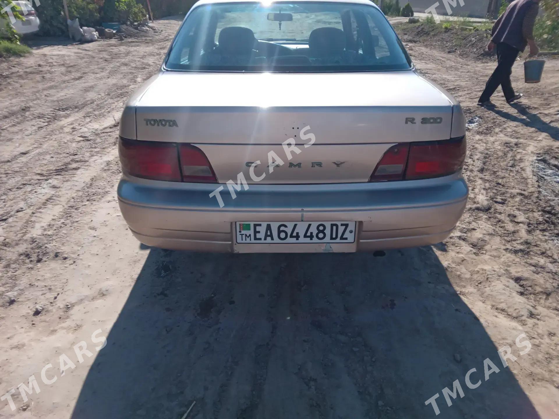 Toyota Camry 1996 - 90 000 TMT - Кёнеургенч - img 2