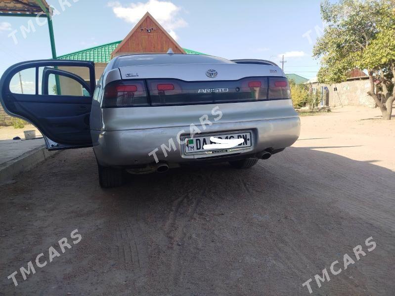 Toyota Aristo 1992 - 42 000 TMT - Туркменбаши - img 9