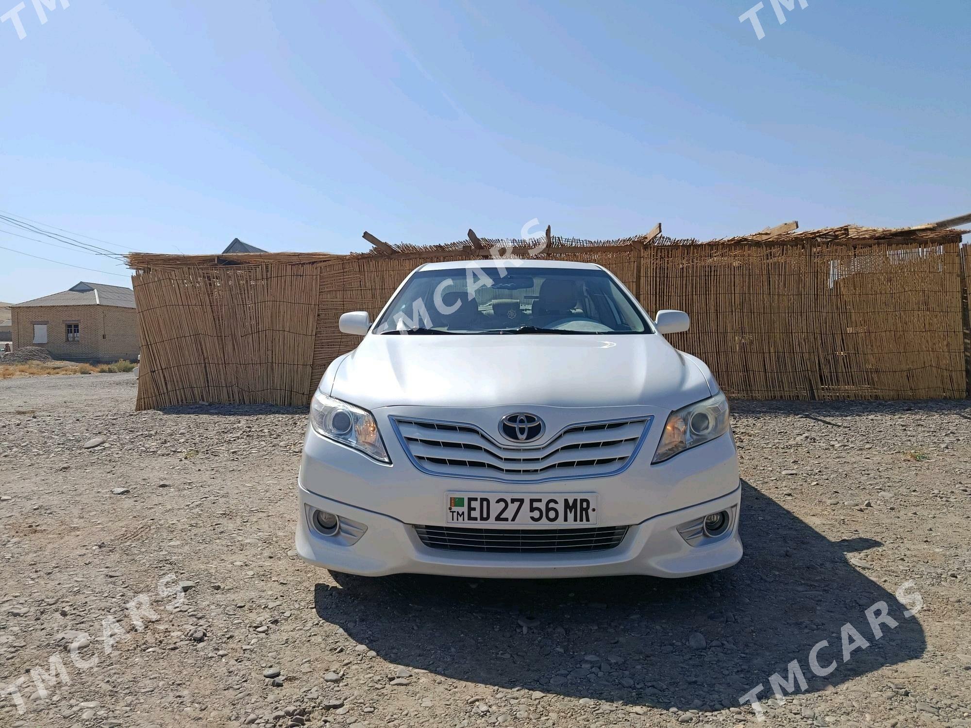 Toyota Camry 2011 - 180 000 TMT - Serhetabat (Guşgy) - img 2