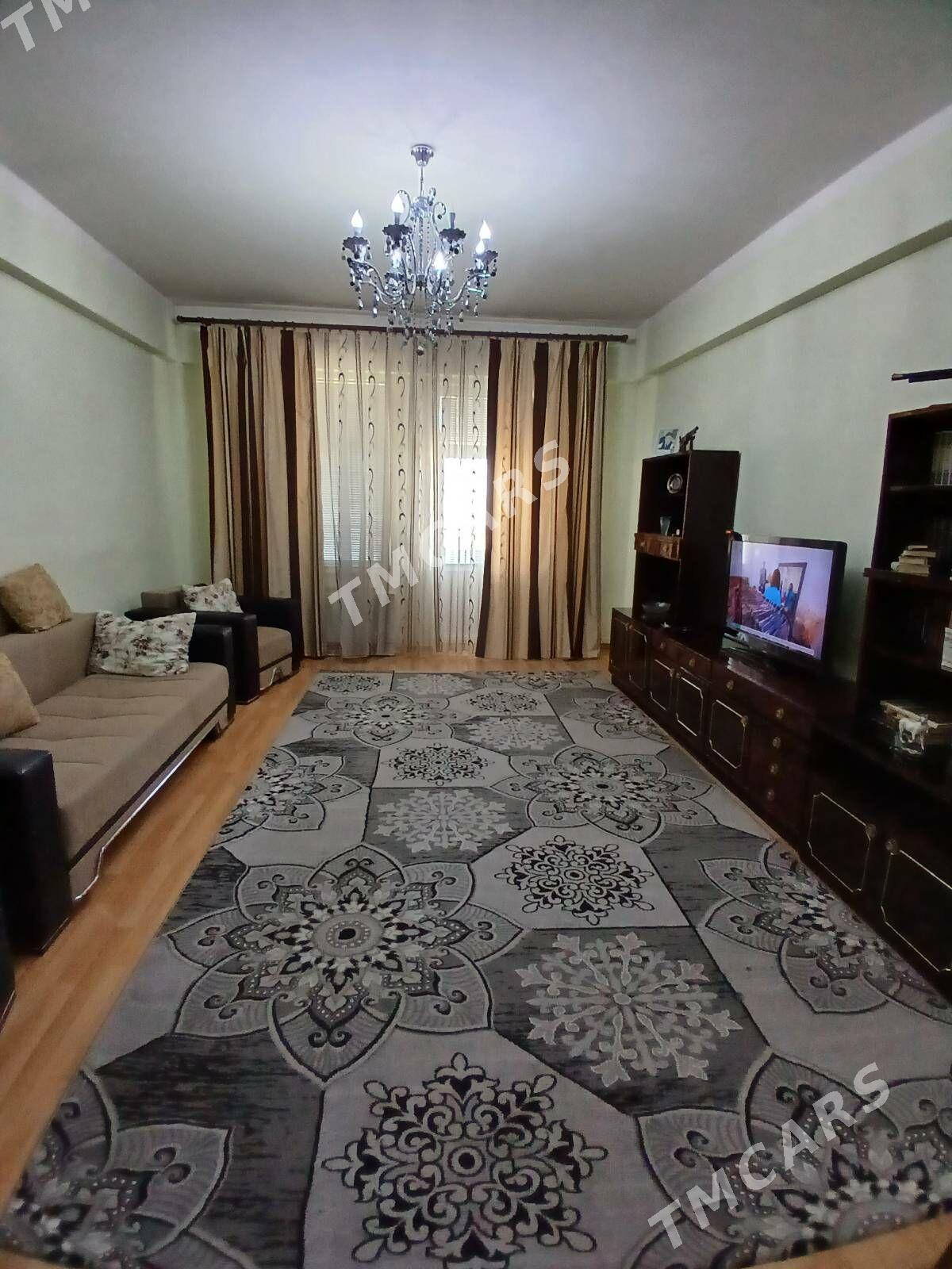 Taslama poluelitka 4kom arzan - Ашхабад - img 3
