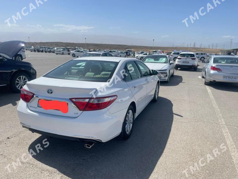 Toyota Camry Hybrid 2017 - 220 000 TMT - Бедев - img 4