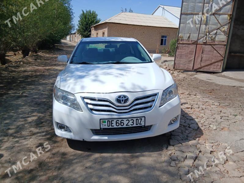 Toyota Camry 2010 - 174 000 TMT - Köneürgenç - img 4