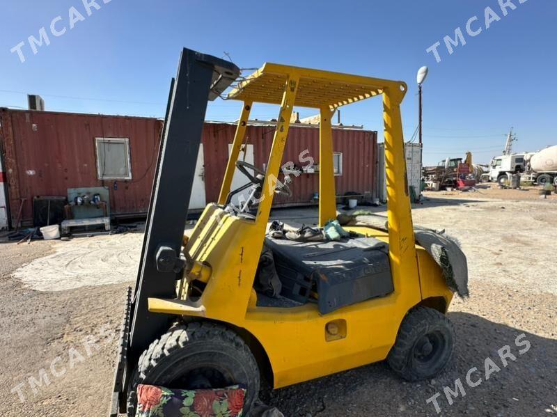 Kara Forklift 2010 - 40 000 TMT - Ашхабад - img 3