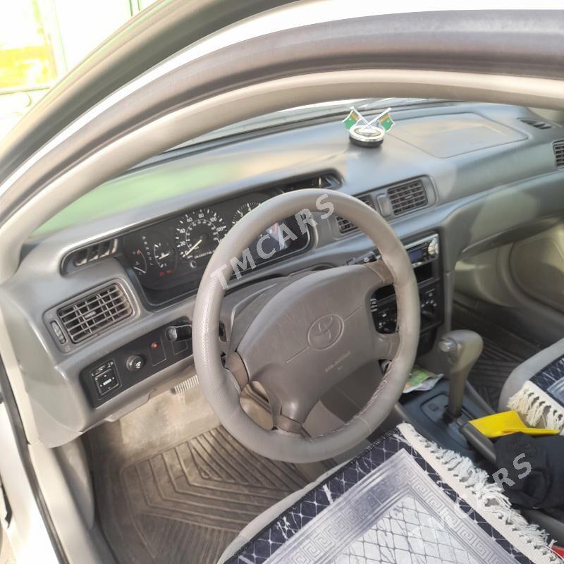 Toyota Camry 1998 - 148 000 TMT - Саят - img 8