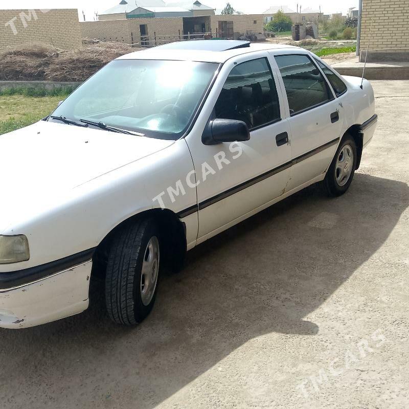 Opel Vectra 1994 - 40 000 TMT - Мургап - img 2
