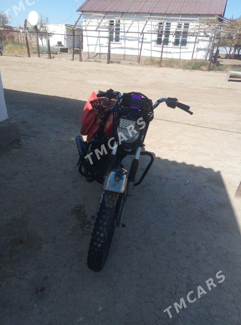 Fekon FK150-8G 2016 - 8 000 TMT - Bereket - img 2