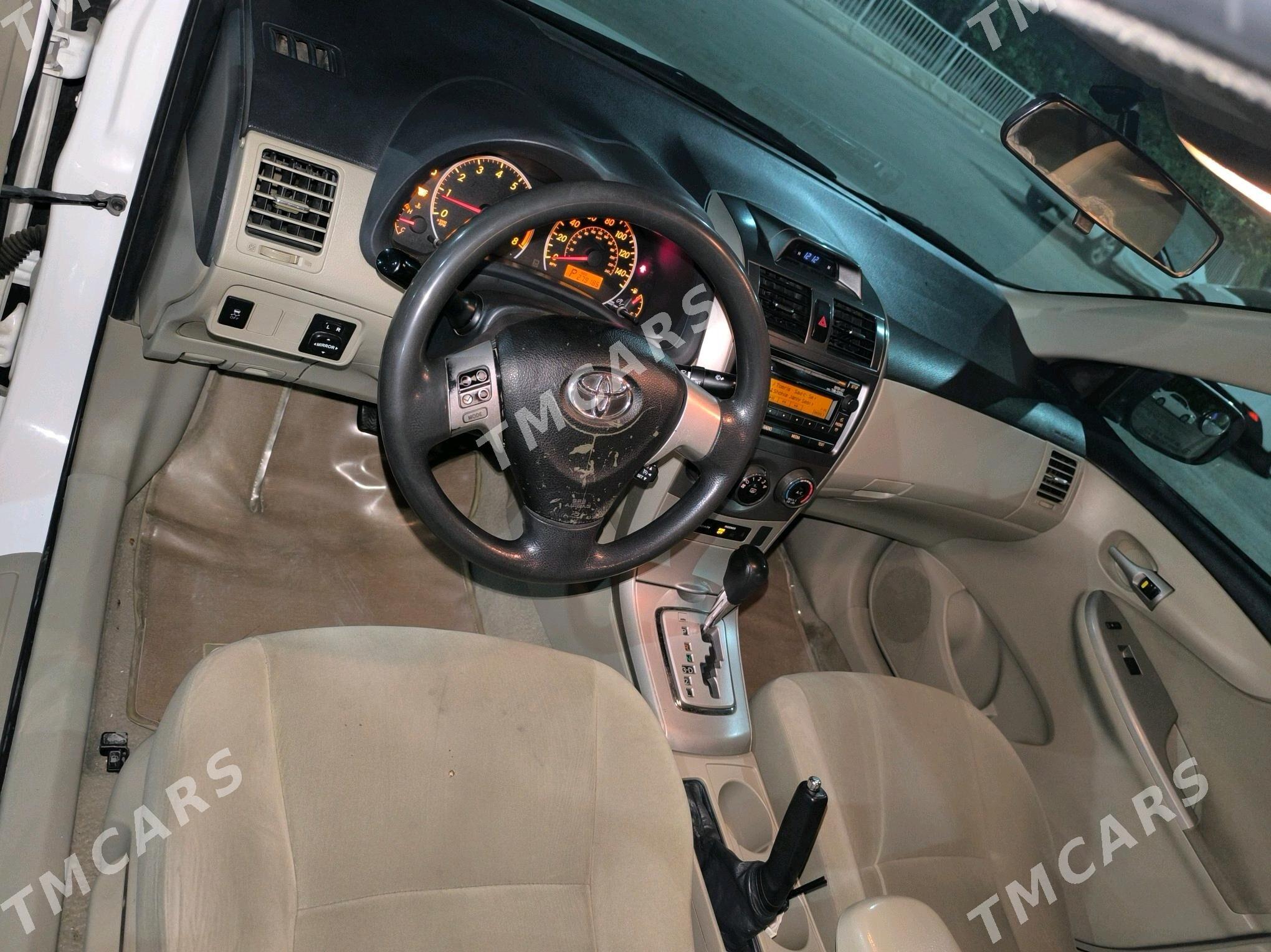Toyota Corolla 2012 - 190 000 TMT - Бузмеин - img 5
